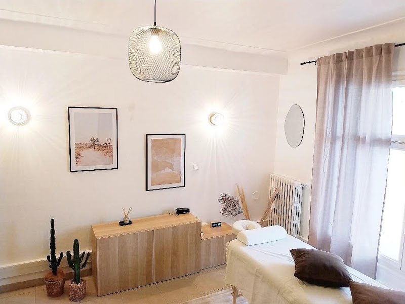 Julien Ferraro - Massage Sportif - Massage Énergétique - Massage Bien-Être