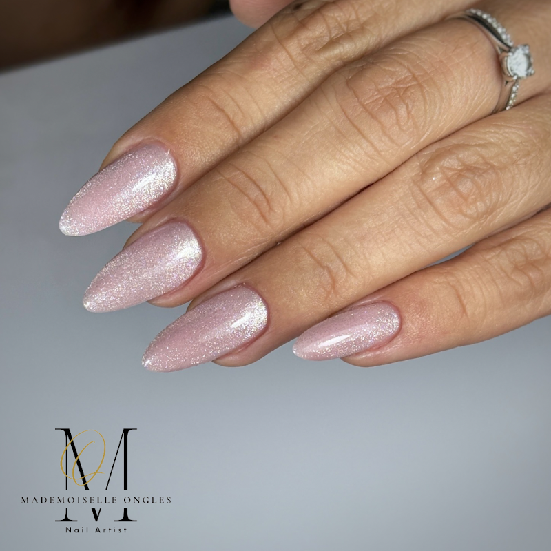 Mademoiselle ongles