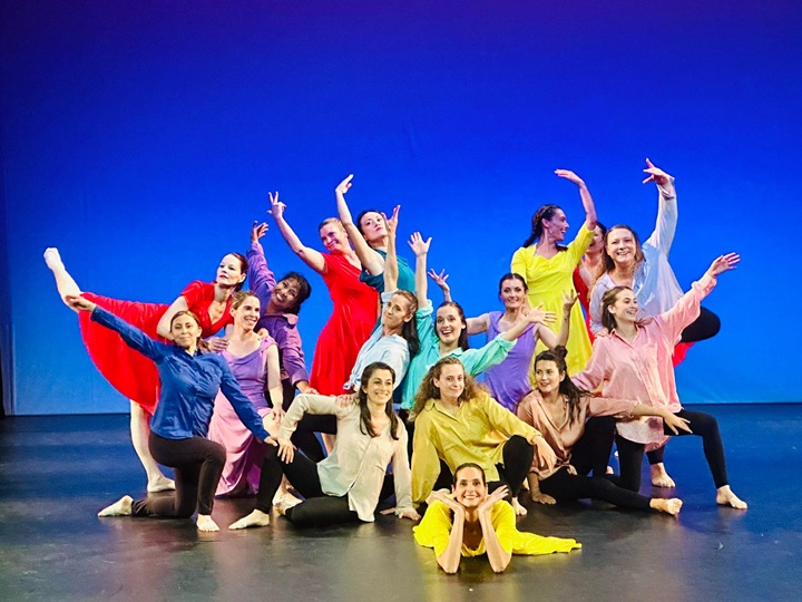 Dance School Tiny Dancer, Bouc-Bel-Air