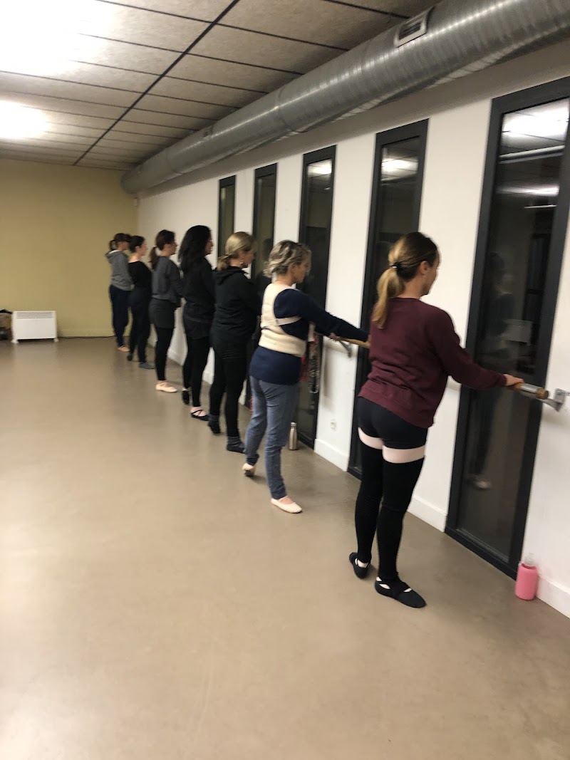 Pilates, Barre Au Sol Et Danse Classique Adultes À Venelles