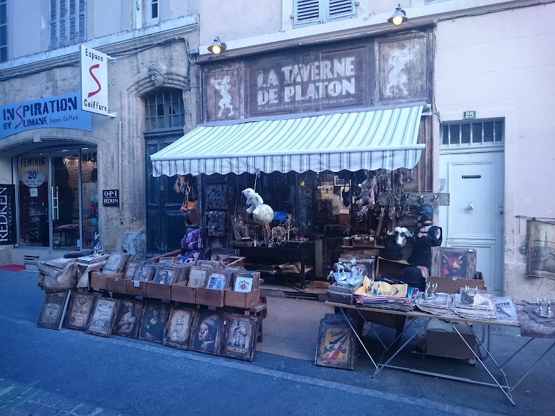 La Taverne de Platon "Cabinet de curiosités"