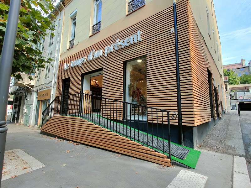 Le Temps d'un Présent