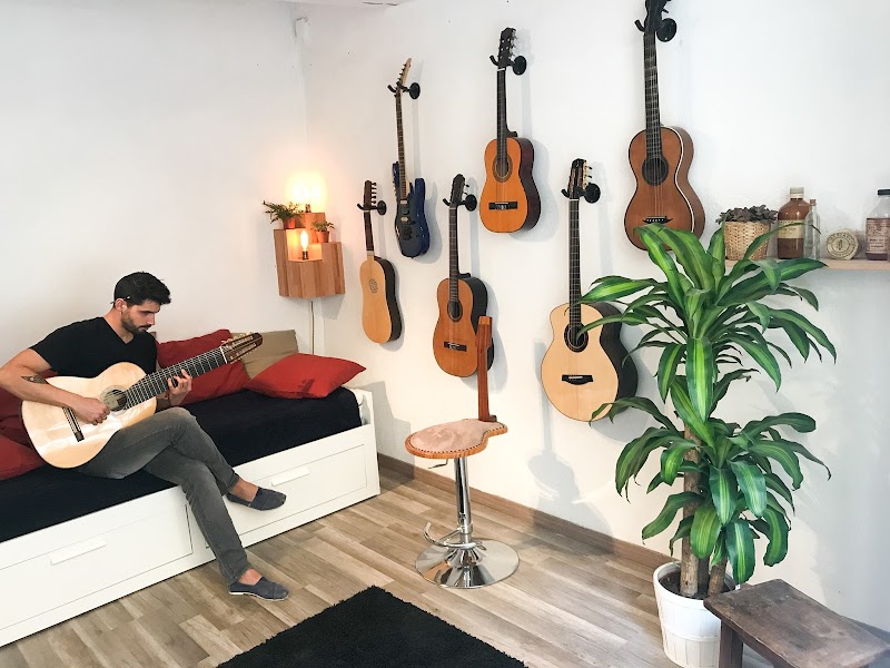 Deneuville Guitares Luthier