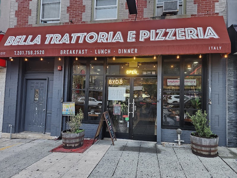 Bella Trattoria E Pizzeria