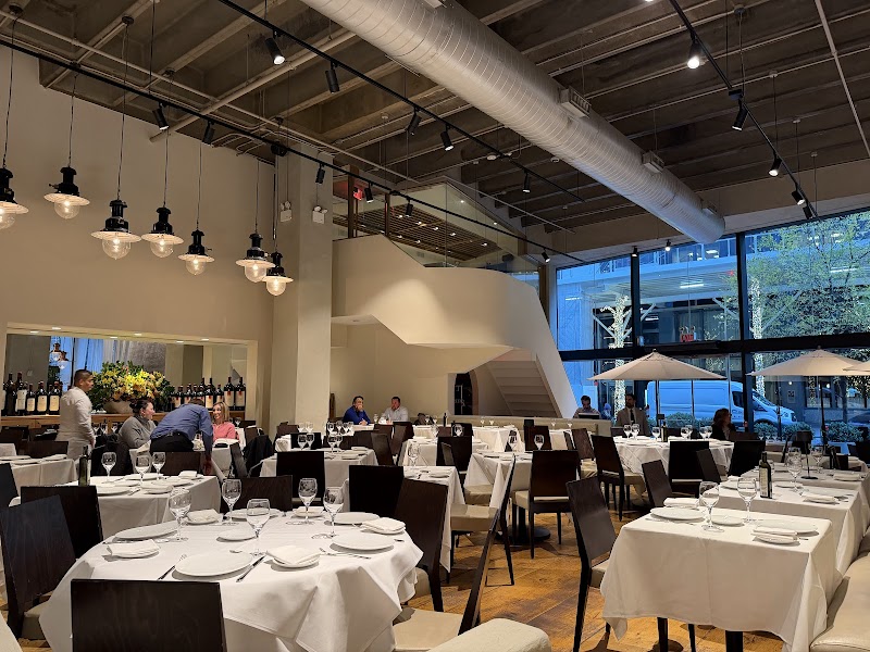 estiatorio Milos Midtown 4