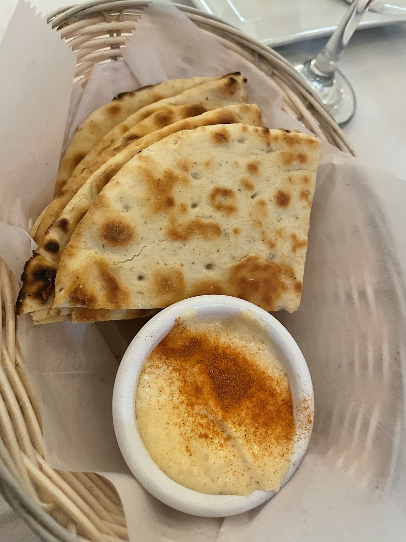 Mythos Greek Taverna 3