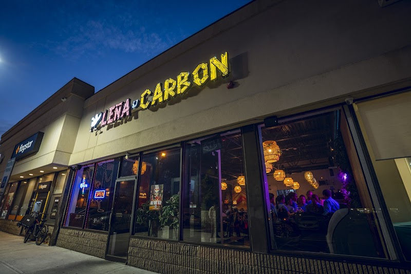 Leña y Carbón Restaurant & Bar