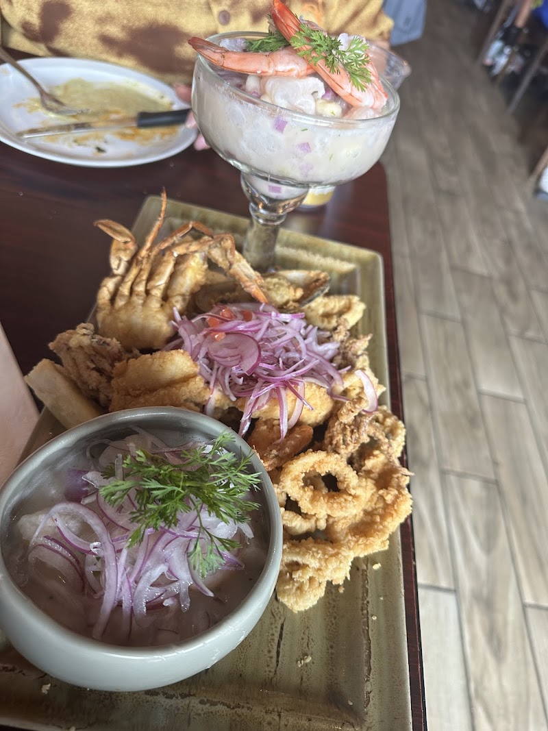 Leña y Carbón Restaurant & Bar 3