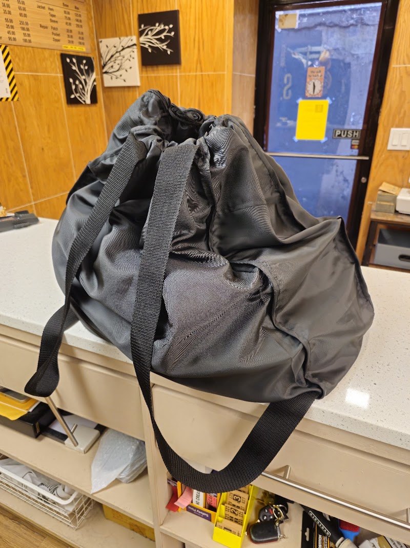 Sammy Dry Cleaners & Tailor