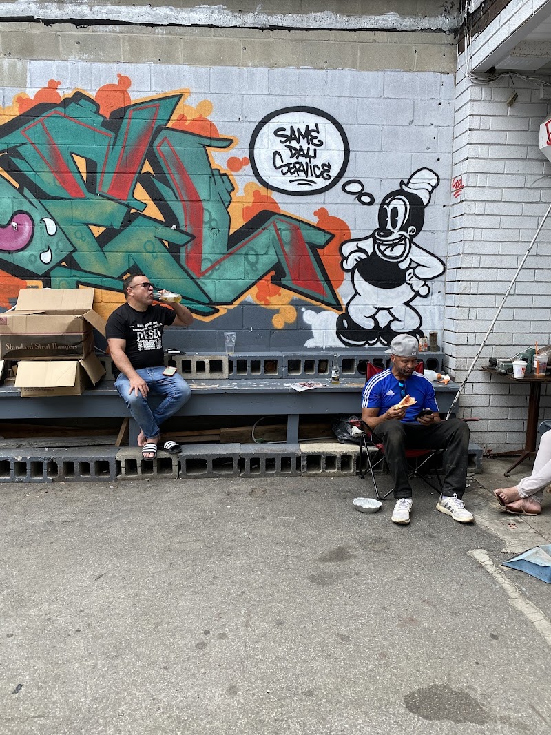 Borinquen Cleaners Dry Cleaning And Tailoring Professional Service!