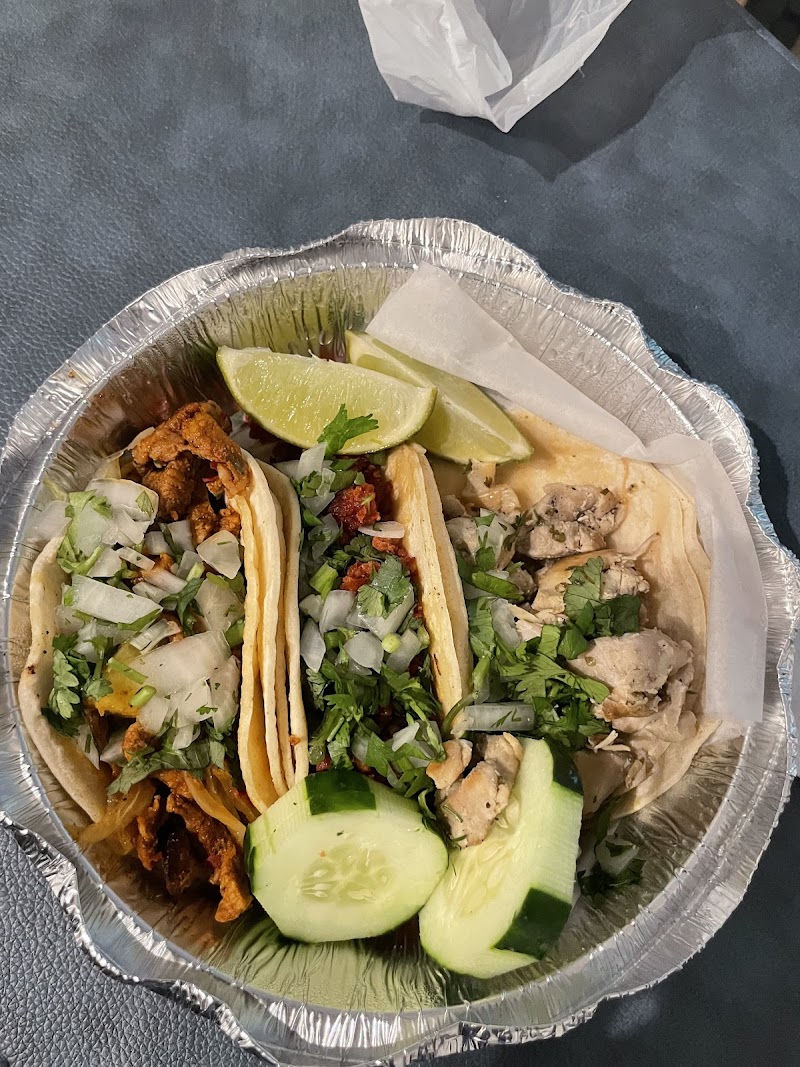 Tacos El Poblanito Food Truck Mexican