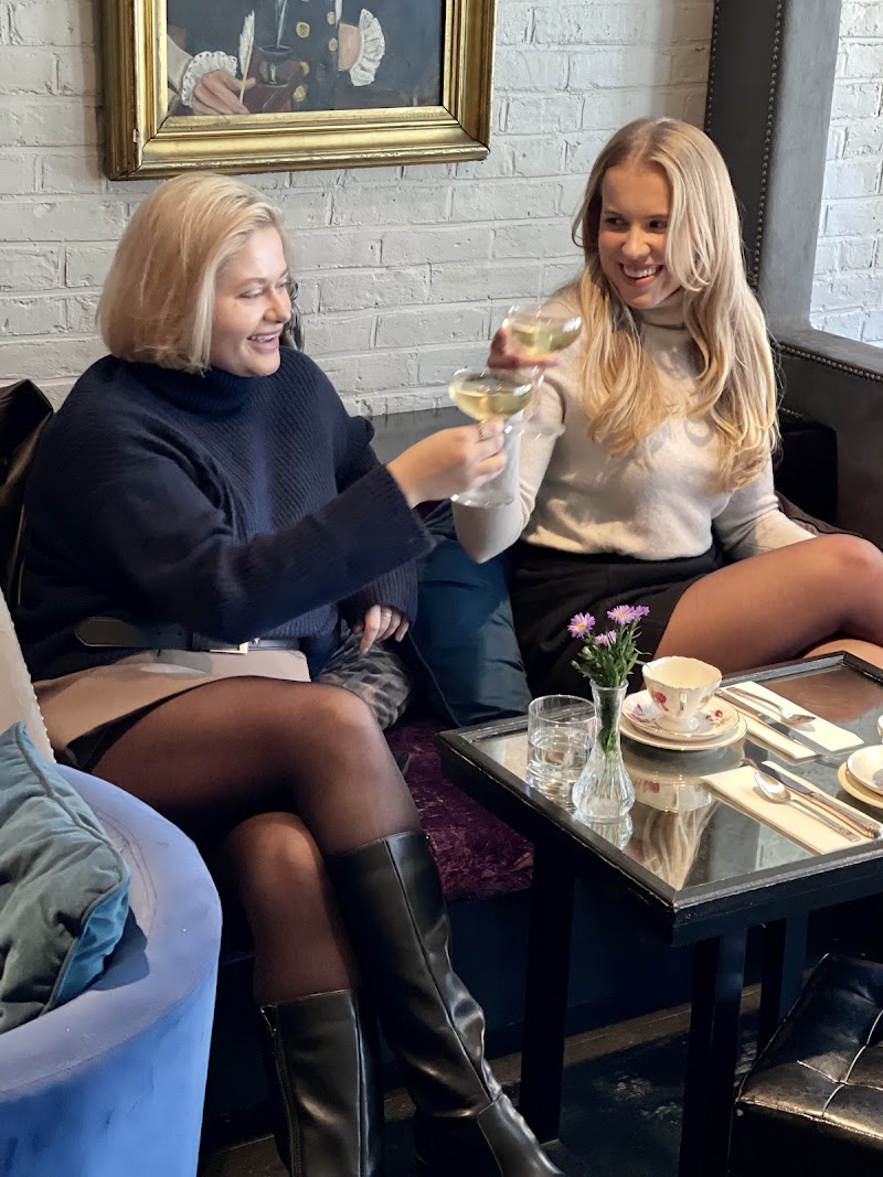 TEA WITH THE DUCHESS