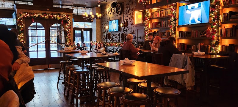 Crompton Ale House 4