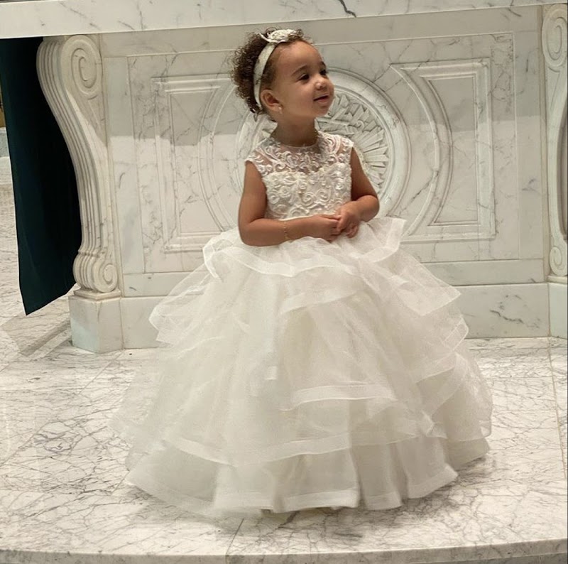 Sara's Children's Boutique 3