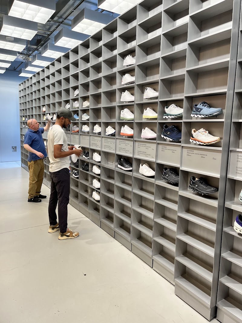 On Store NYC Lafayette 4