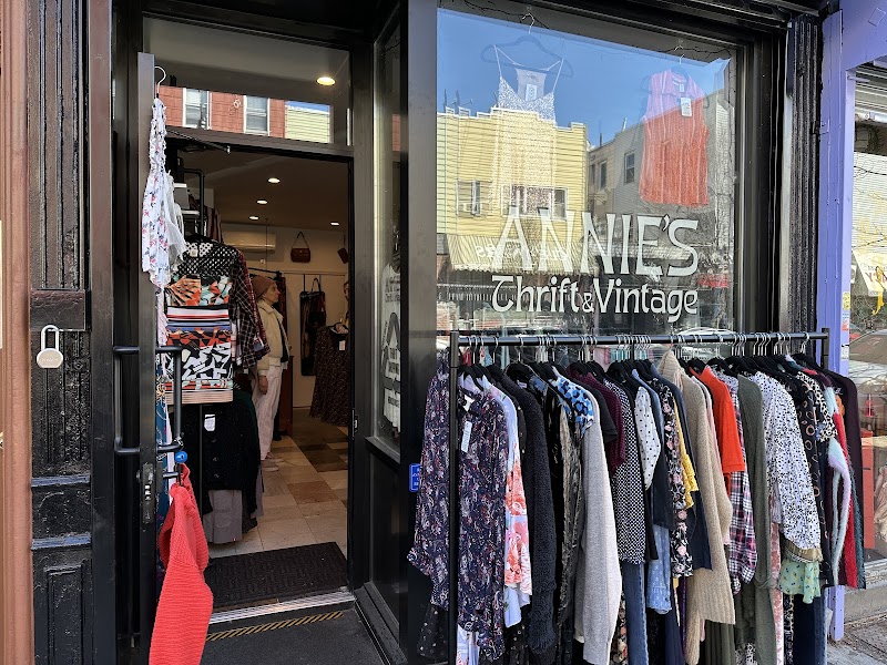 Annie's Thrift & Vintage