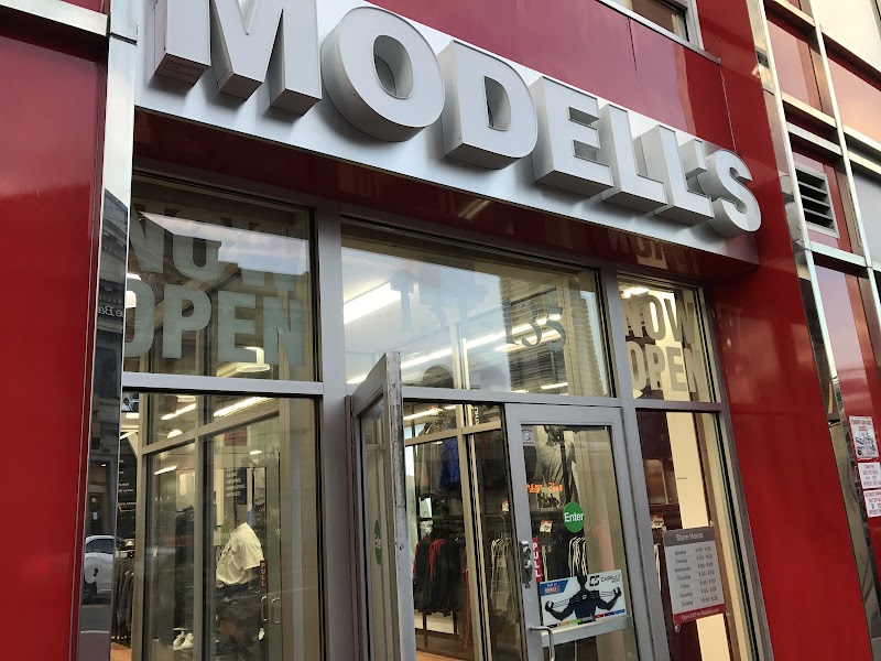 Modell's Sporting Goods