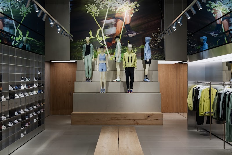 On Store NYC Williamsburg