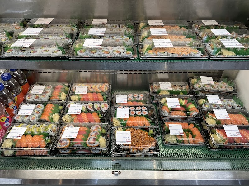 Carroll Gardens Fish Market 4