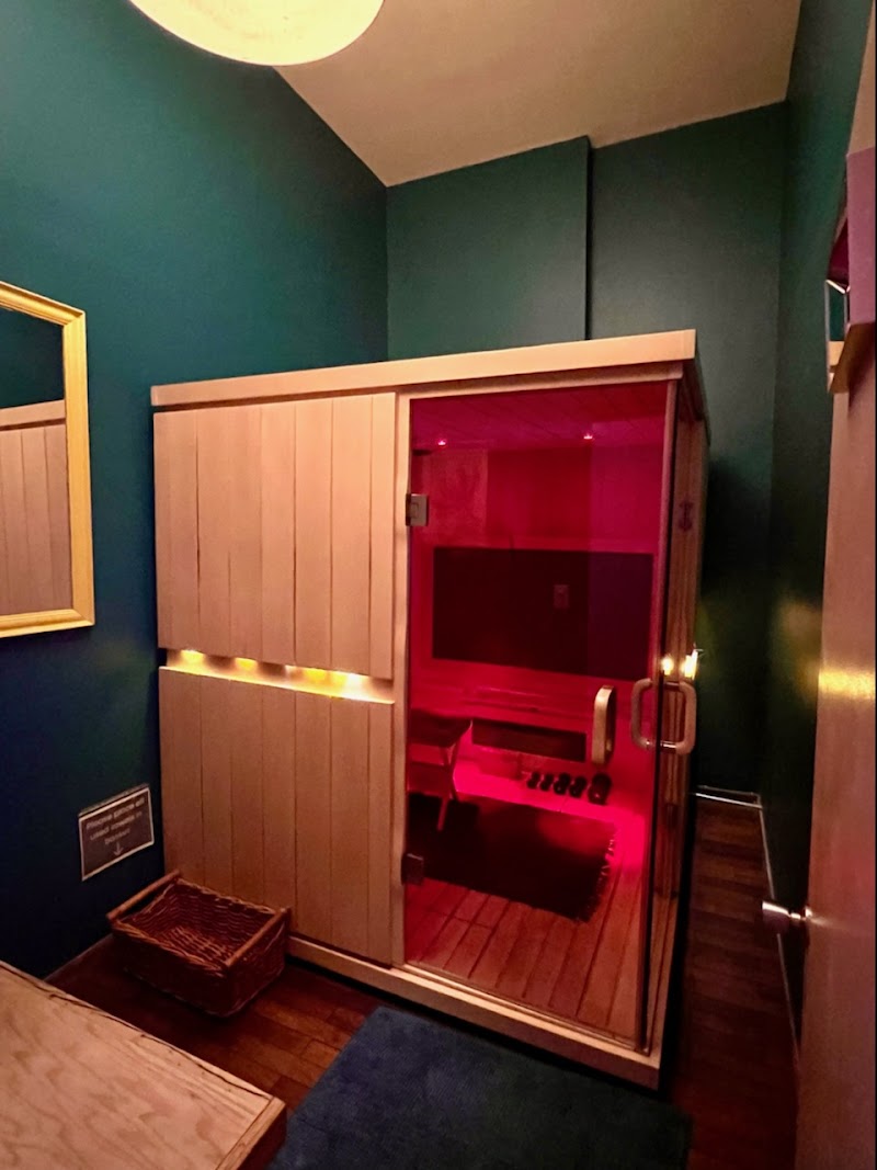 Area Infrared Sauna & Spa