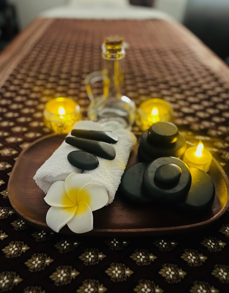 Mali Healing Spa - Thai Massage NYC 3