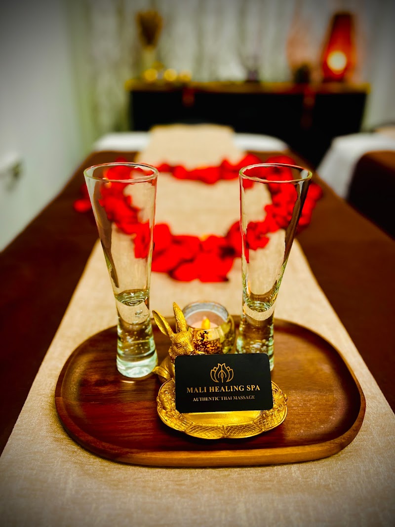 Mali Healing Spa - Thai Massage NYC 5
