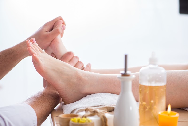 All Seasons Body Work 9th Ave 4