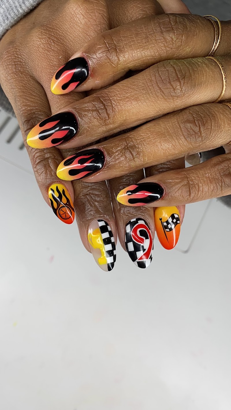 Tomy Rivero Beauty Lab Nail Salon and Spa 3