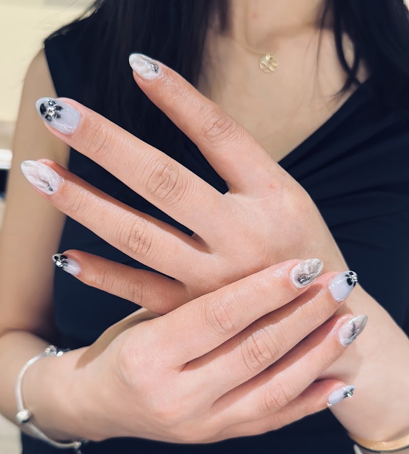 Il Villaggio Nail Spa