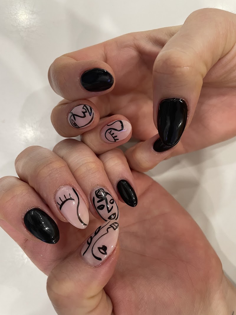 La Bella Nail Salon 2