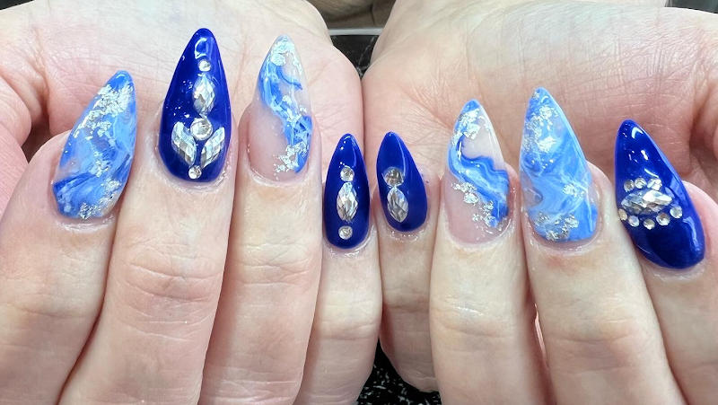 Queen A Nail Spa Uñas