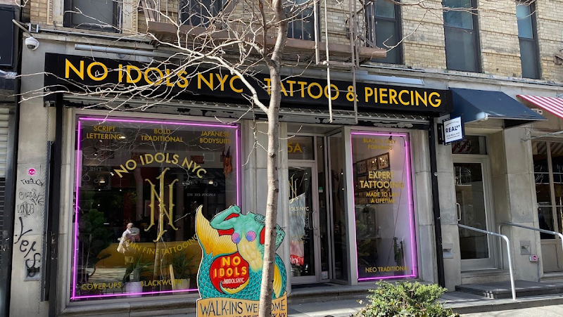 NO IDOLS TATTOO & PIERCING