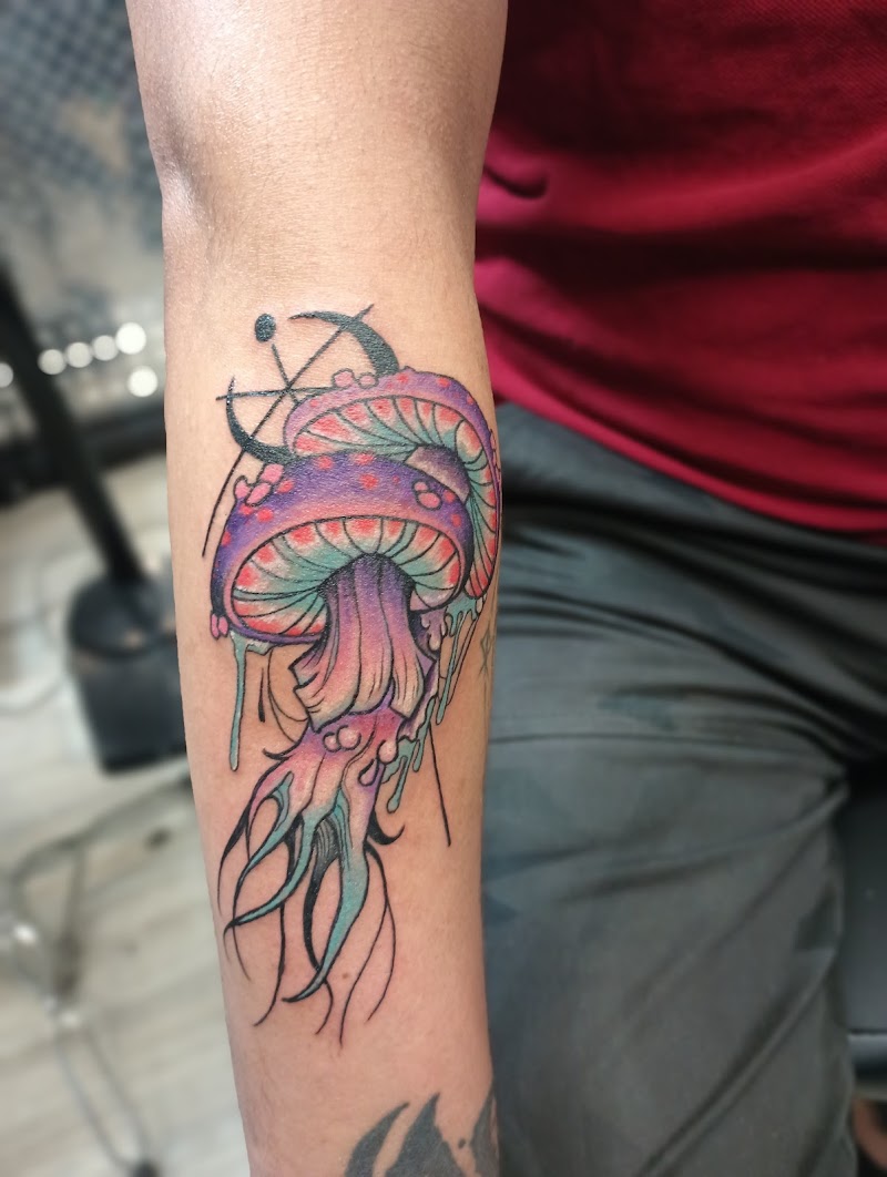 Betty's Tattoo Studio