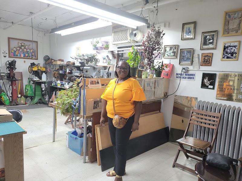 Uriel's Shoe Repair Shop 3