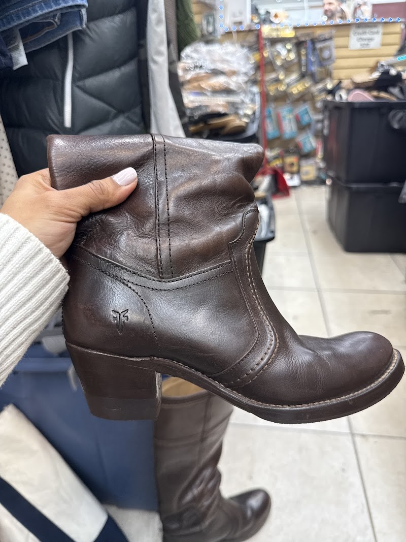 Astoria Shoe Repair 2