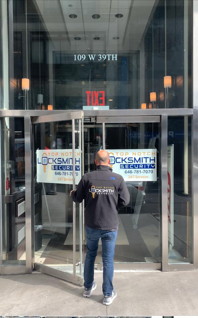 Top Notch Locksmith & Security