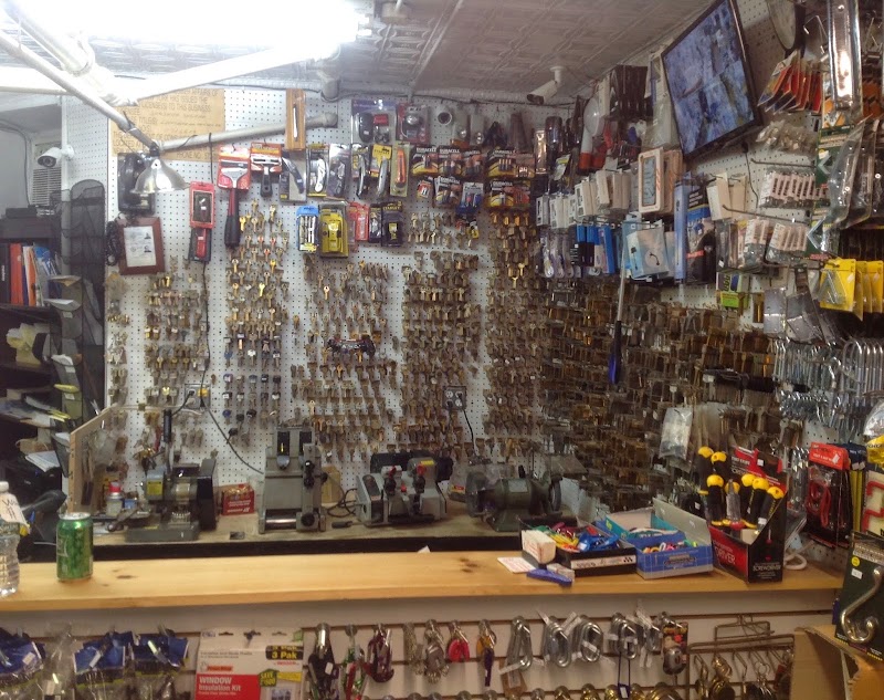 Award Locksmith &hardware