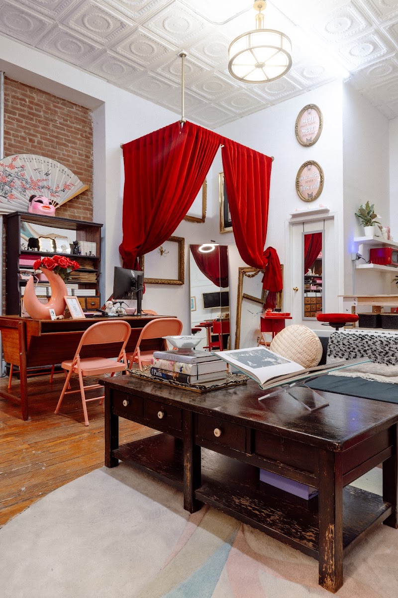 Tailoress Atelier | Alterations & Tailoring Services 3