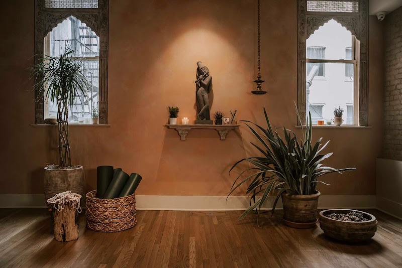 Bhakti Center Yoga 2