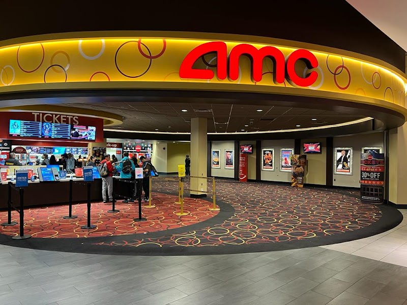 AMC Newport Centre 11