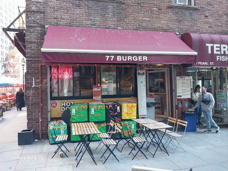 77 Burger 4