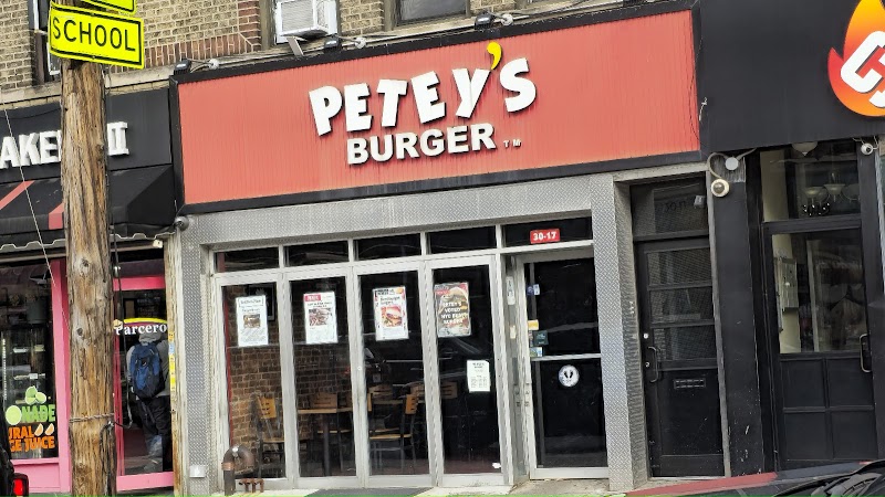 Petey’s Burger