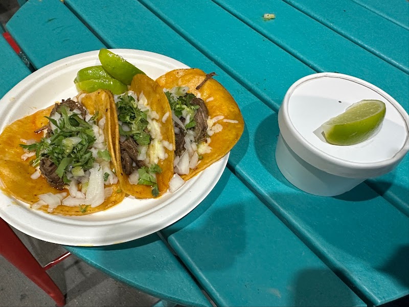 Los Tacos Hermanos 2