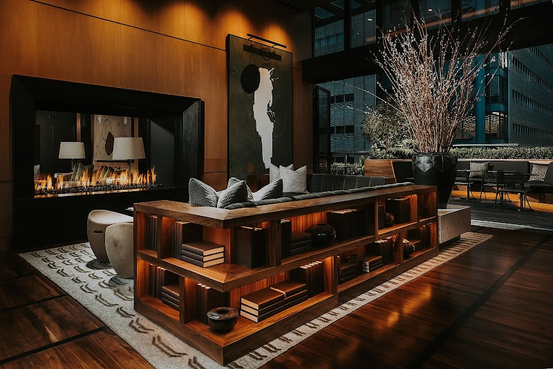 Castell Rooftop Lounge