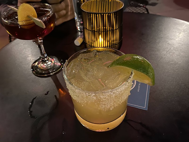 Castell Rooftop Lounge 4