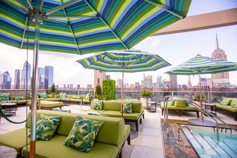 Somewhere Nowhere NYC - Lounge, Nightclub & Rooftop Pool