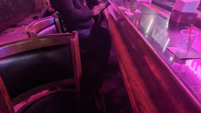 Flamingo Restaurant and Lounge 5