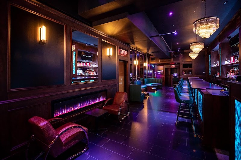 FlashDancers Downtown