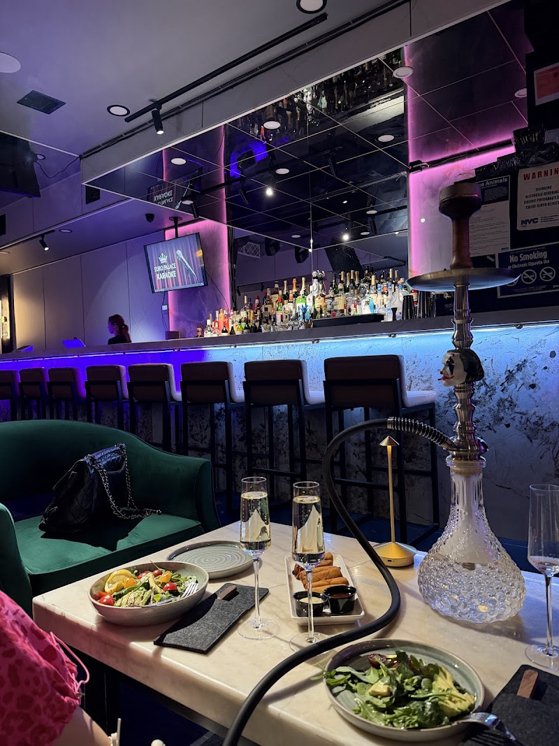 Euro Palace. Кaraoke lounge - bar