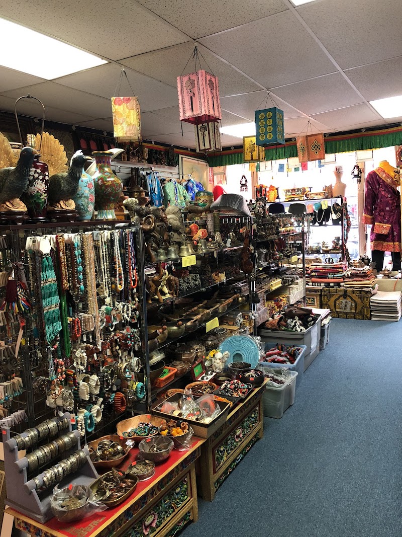 Antique store-Kyichu Tibetan Handicrafts 4